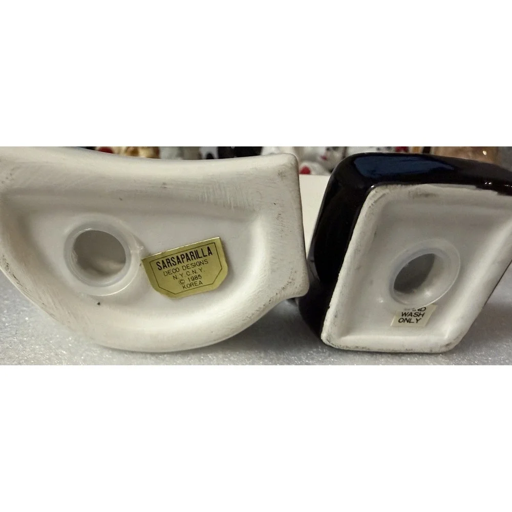 Vintage 1985 Sarsaparilla Wedding Ring Marriage Certificate Salt Pepper Shakers